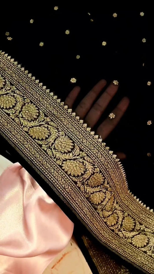 Golden Bloom Banarasi Silk Saree