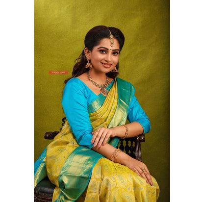 Premium Banarasi Saree in Lichi Silk