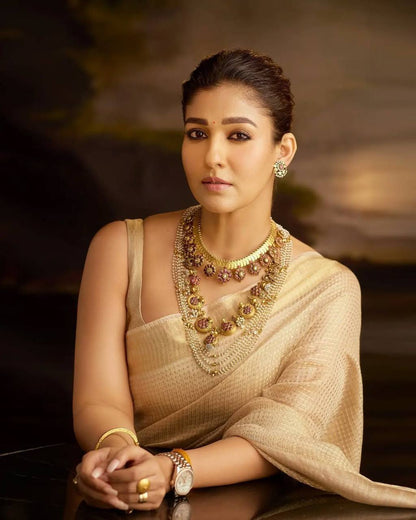 Nayanthara saree