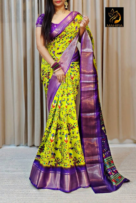 Dola Silk Saree with All-Over Floral Design & Gold Weaving Border
