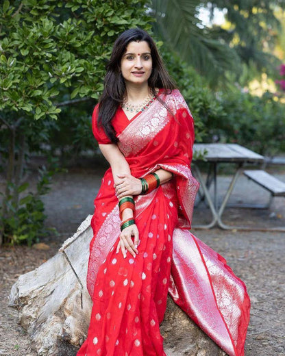 New Lilan Slub Soft Cotton Saree with Rich Weaving Blouse