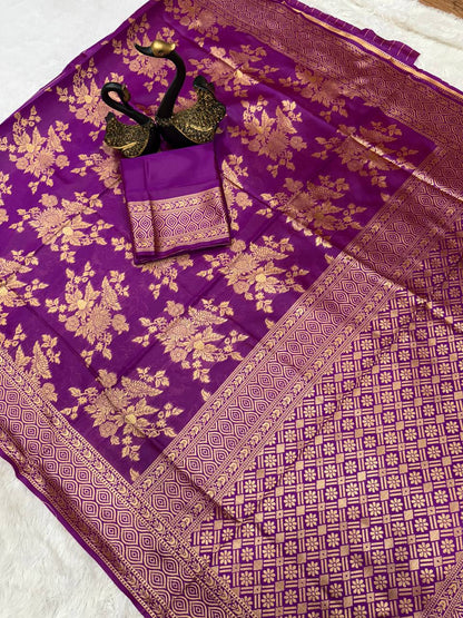 Soft & Comfortable Organic Banarasi Lichi Silk Wedding Saree